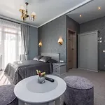 Senoji Hansa Viešbutis 3*
