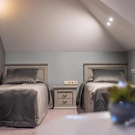 Hotel Senoji Hansa Palanga