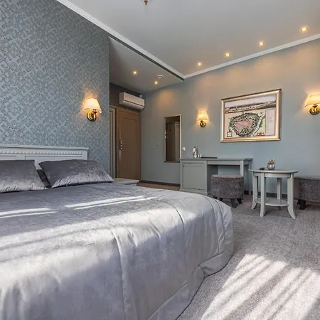 Senoji Hansa Szálloda