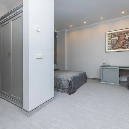 Szálloda Senoji Hansa 3*