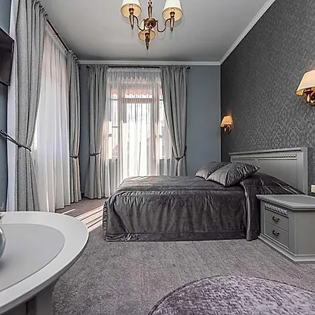 Cipolino 3*